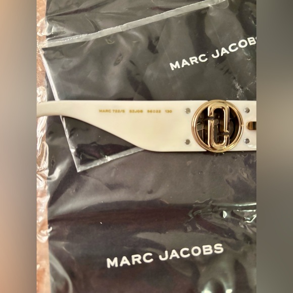 Marc Jacobs Two-Tone White/Acetate Sunglasses - Picture 4 of 4